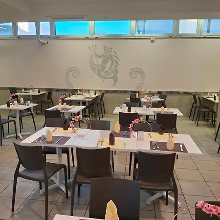 מלון Concordia Palace