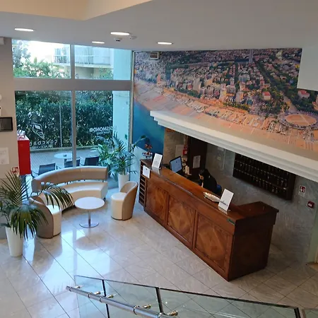 Budget Concordia Hotel 3*