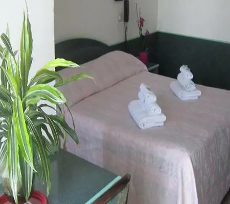 Concordia Palace ホテル