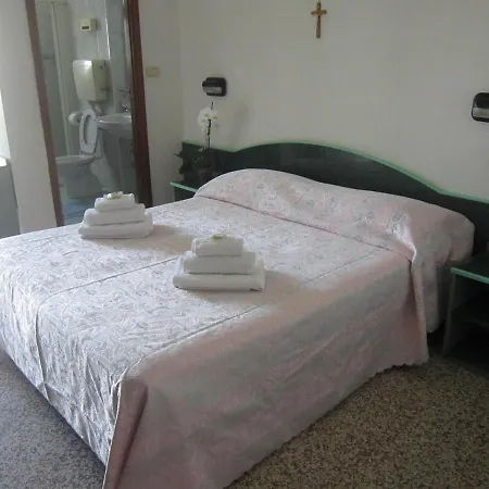 Concordia Palace Hotel 3*
